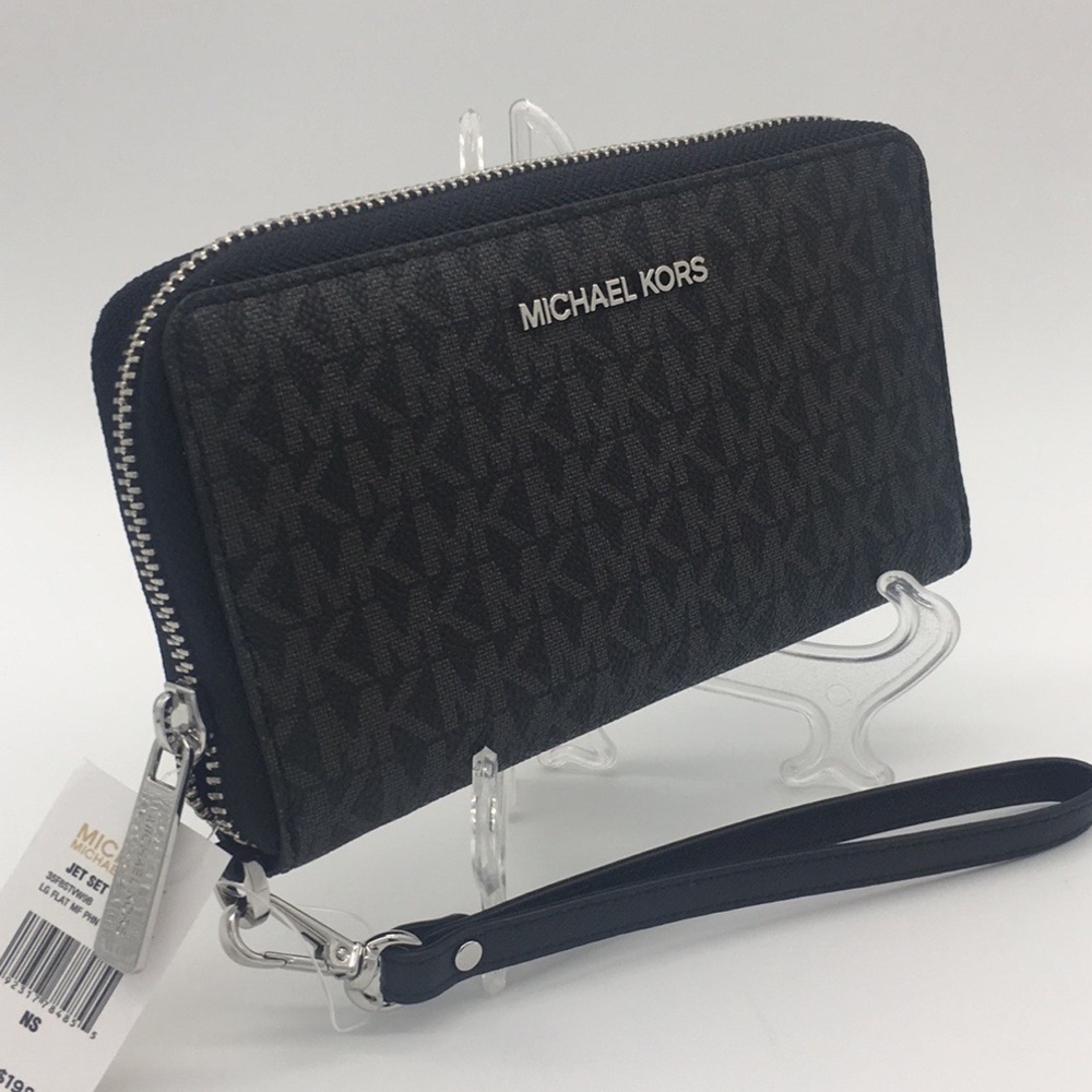 Michael Kors Jet Set Travel Phone Wallet Wristlet - Picture 1 of 8